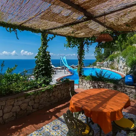 Sunset Hermitage Ξενοδοχείο με διαμερίσματα *